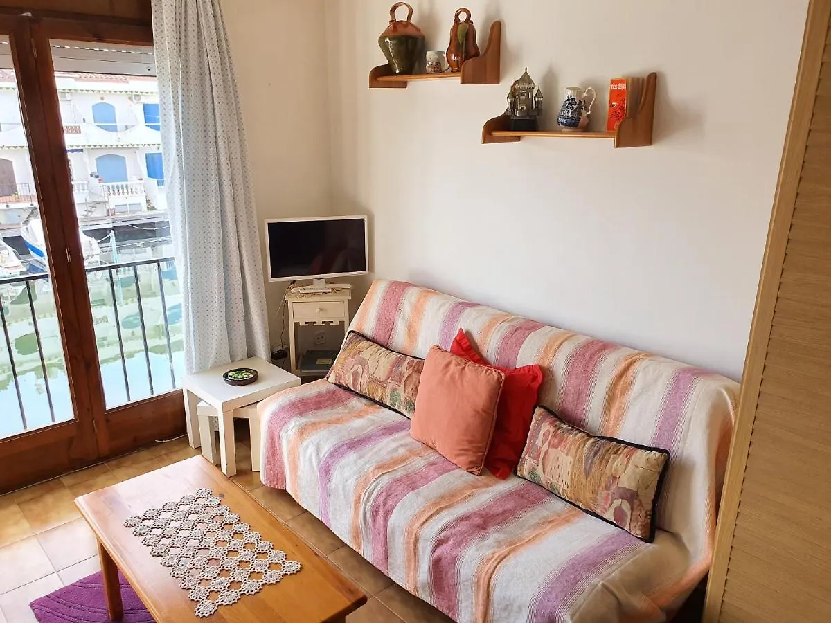 Apartamento Portofino Canales Empuriabrava Spain