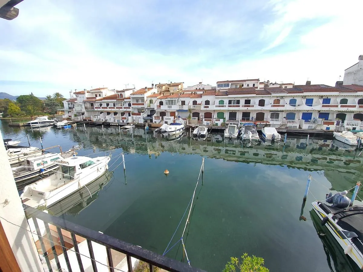 Apartment Apartamento Portofino Canales Empuriabrava Spain